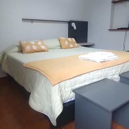 Hospedaje Vacacional Parque Lineal San Salvador de Jujuy Exterior foto